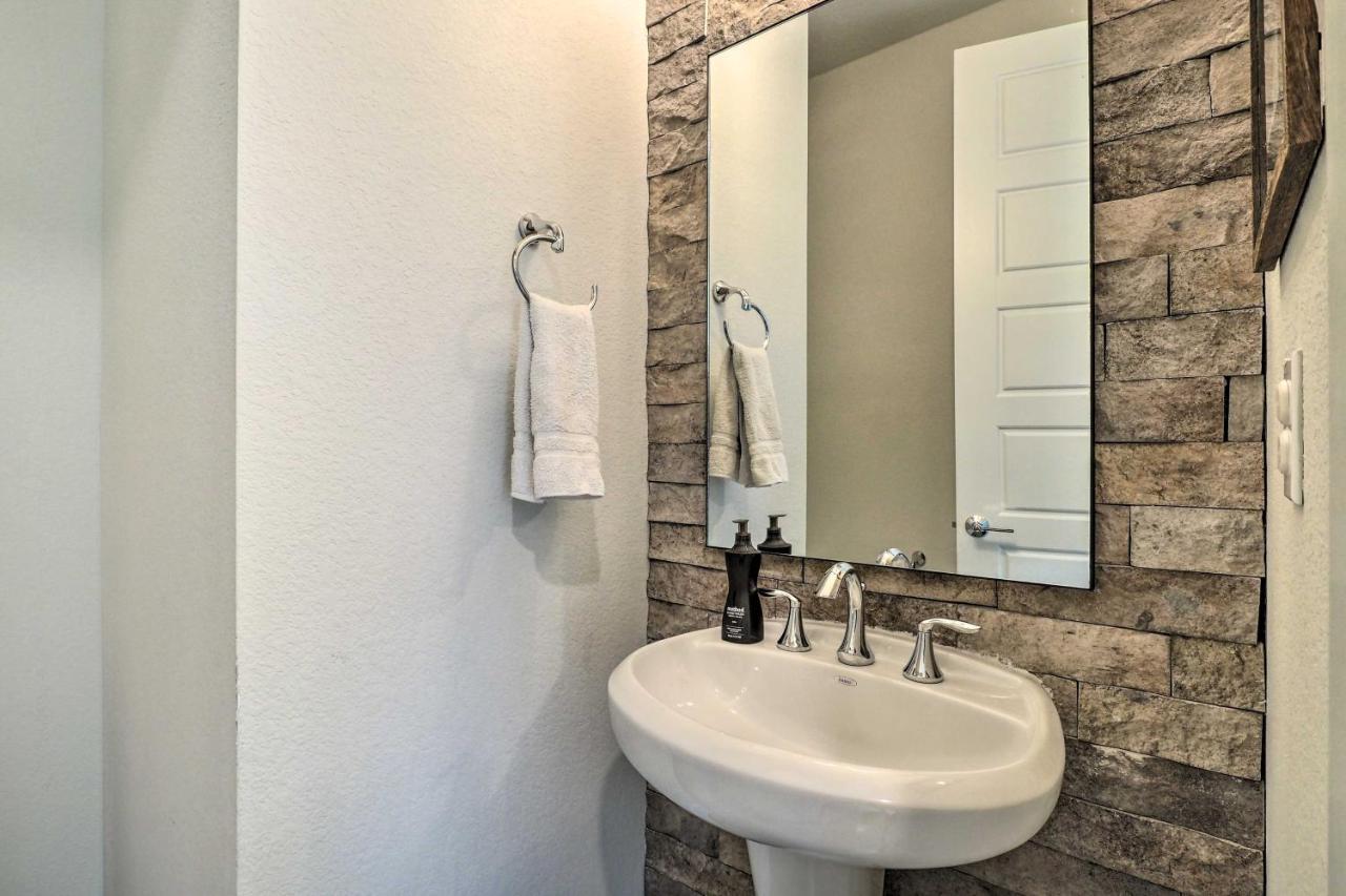 Gorgeous Georgetown Home, Walk To The Square! Luaran gambar